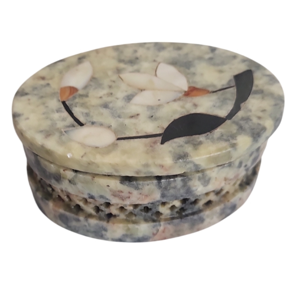 Mother of Pearl Trinket Box Inlay Soapstone Oval Vintage